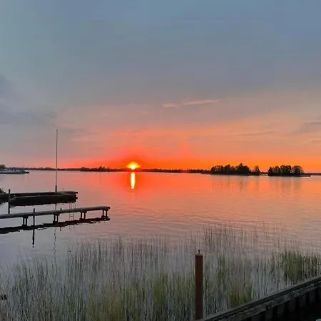 Tasteful At The Loosdrechtse Plassen Βίλα Nieuw-Loosdrecht