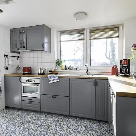Villa Penthouse Near Loosdrechtse Lakes Nieuw-Loosdrecht